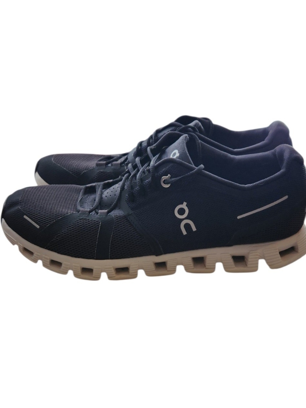 Women's ON Cloud 5 Running Shoes Black/White Sz 10 CloudTec Outsole Mesh Upper